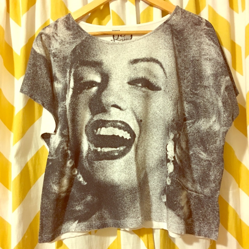 Marilyn Monroe Oversized Crop Top